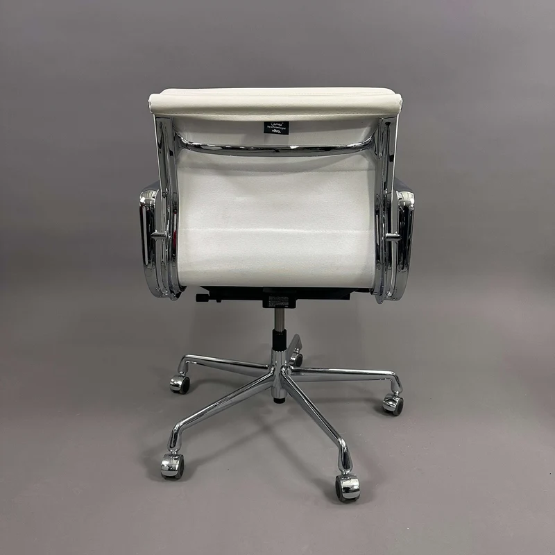 Vitra EA 217 Leder weiß