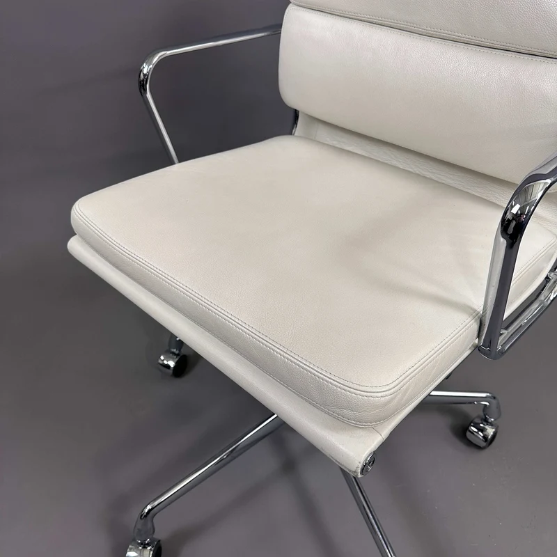 Vitra EA 217 Leder weiß