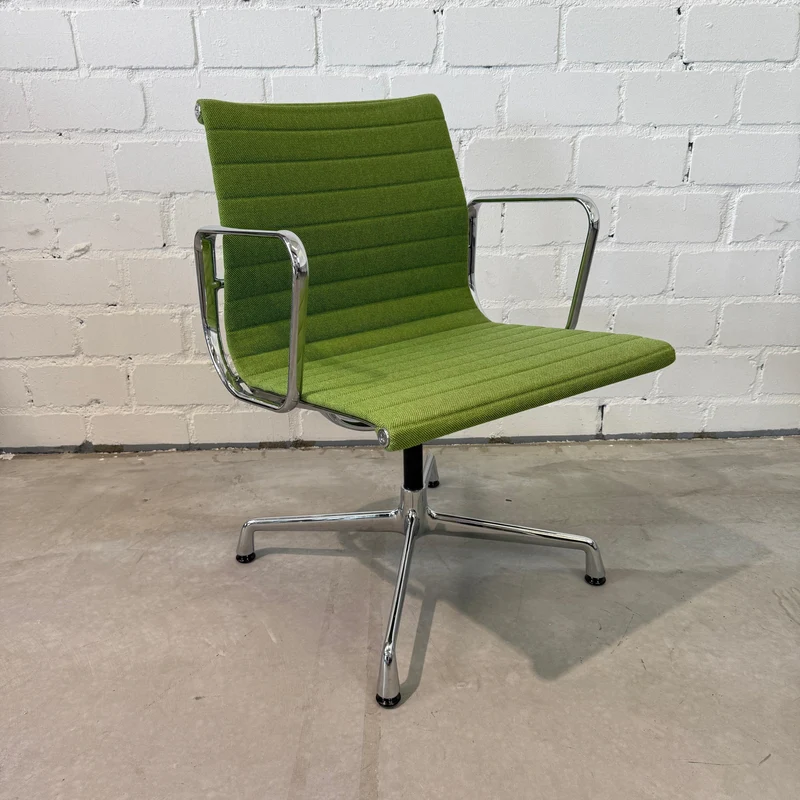 Vitra EA 108 Hopsak wiesengrün/wald