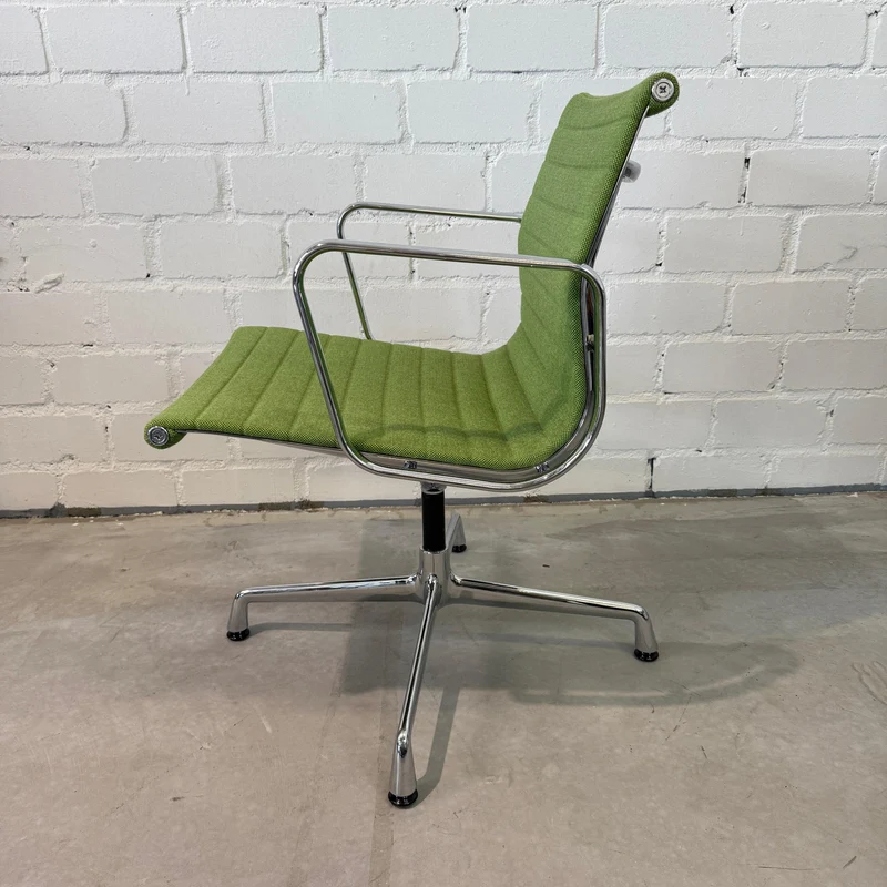 Vitra EA 108 Hopsak wiesengrün/wald