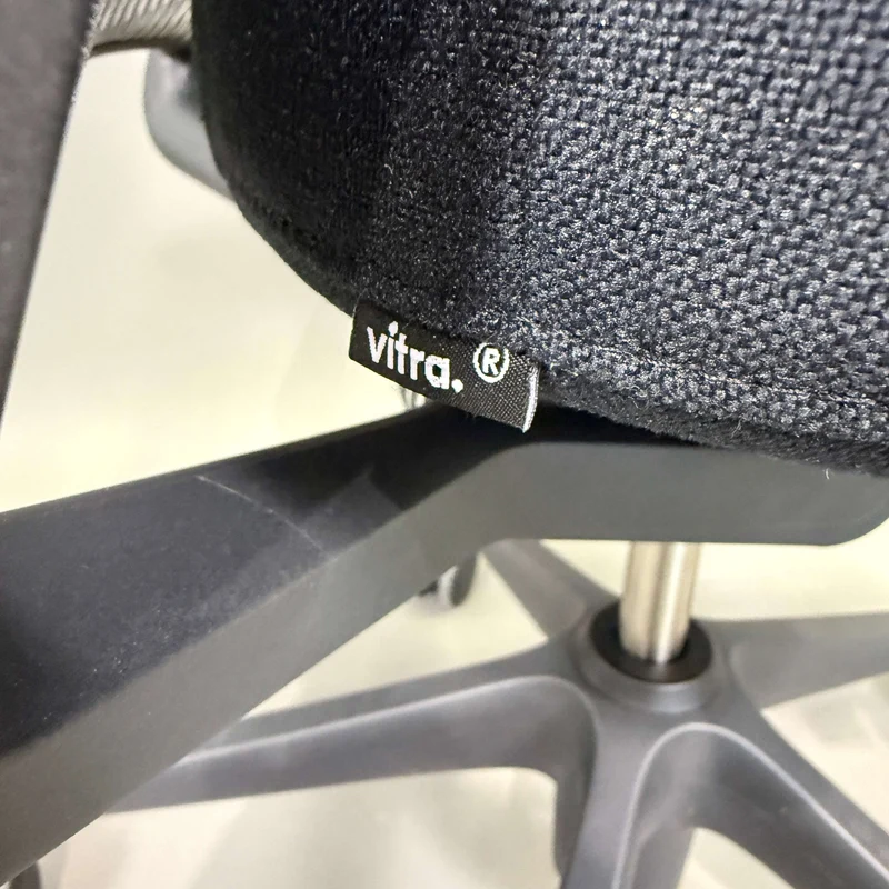 Vitra ID Mesh grau