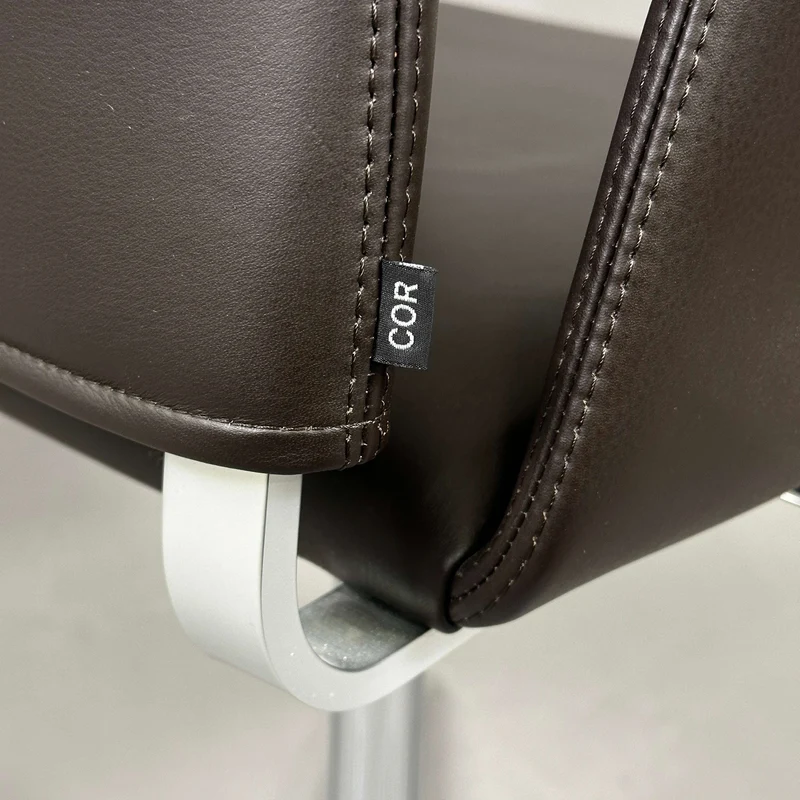 COR Fino Drehstuhl Leder braun