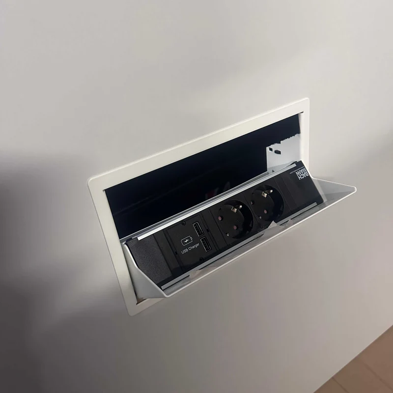 Steelcase Konferenztisch Potrero 415 Light Table 215x92cm