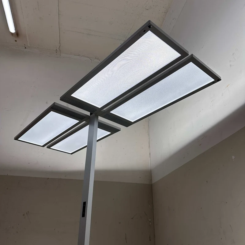 Regent Lighting Lightpad für 4 Tische