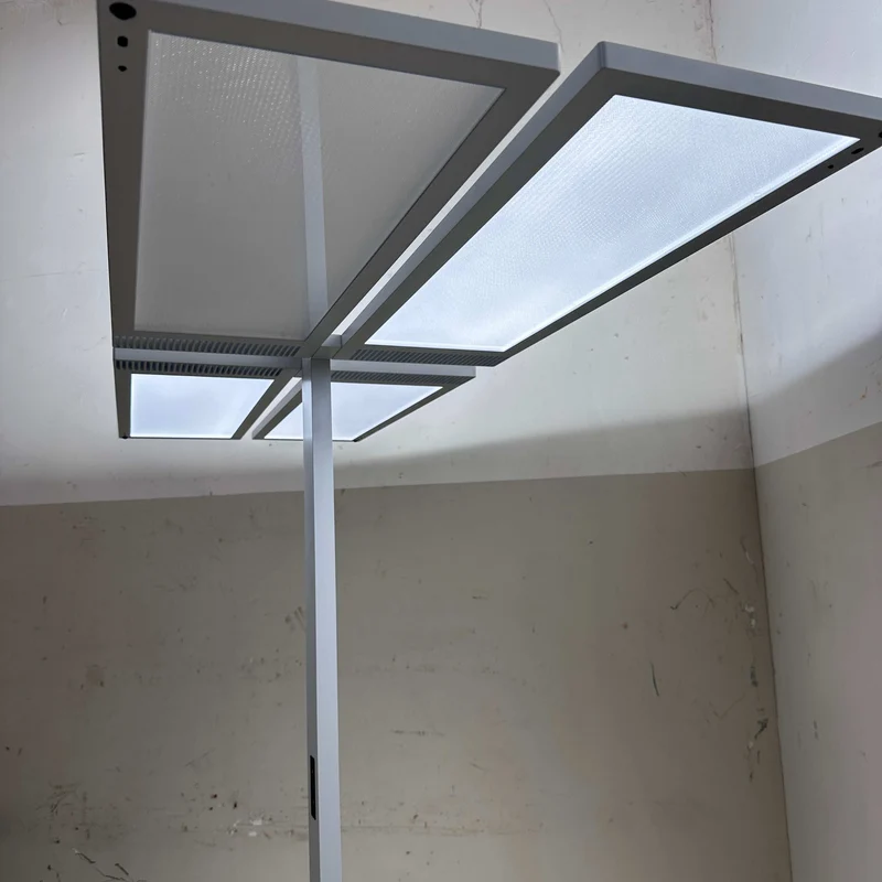 Regent Lighting Lightpad für 4 Tische