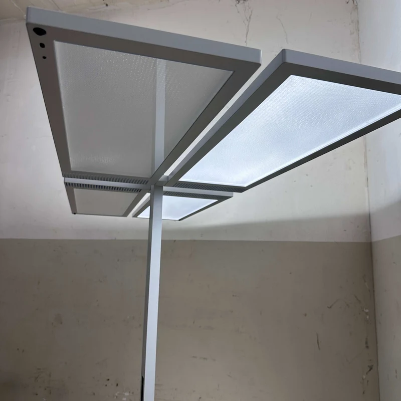 Regent Lighting Lightpad für 4 Tische
