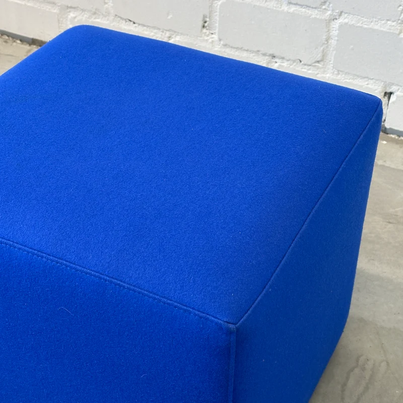 Svoboda Sitzhocker Stoff 45x45x45 (versch. Farben)