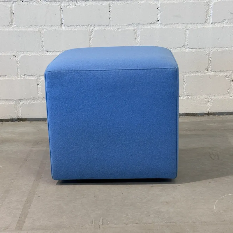 Svoboda Sitzhocker Stoff 45x45x45 (versch. Farben)