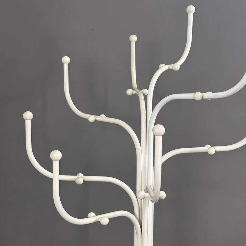 Fritz Hansen Coat Tree Weiß