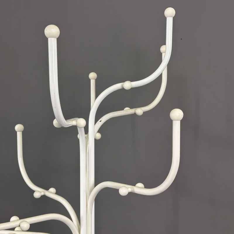 Fritz Hansen Coat Tree Weiß
