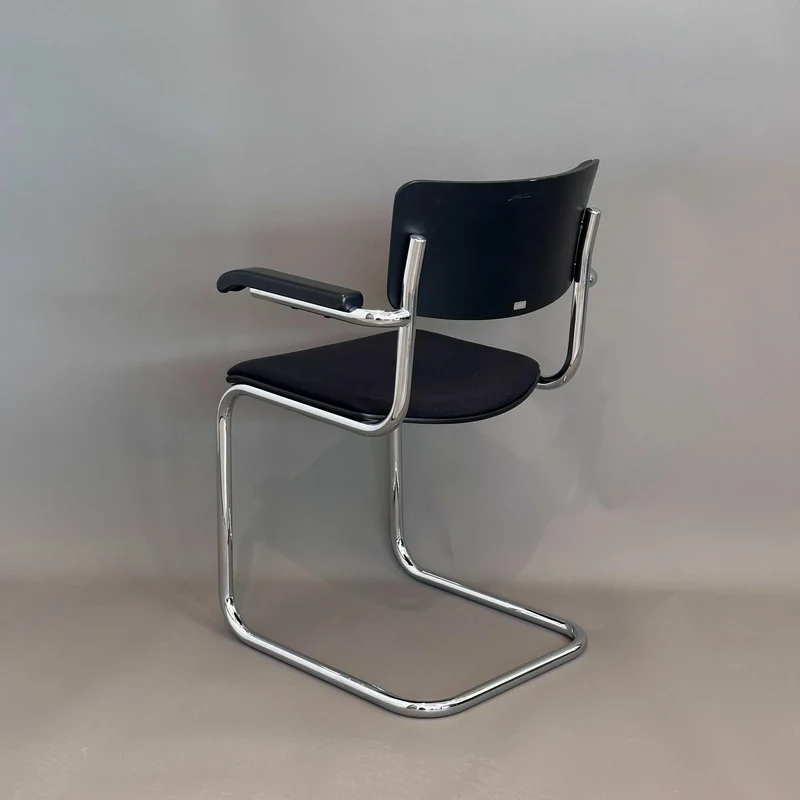 Thonet S 43 PVFST Freischwinger schwarz (gepolstert)