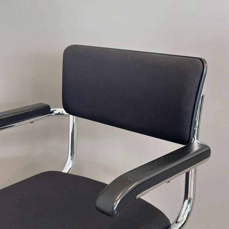 Thonet S 43 PVFST Freischwinger schwarz (gepolstert)