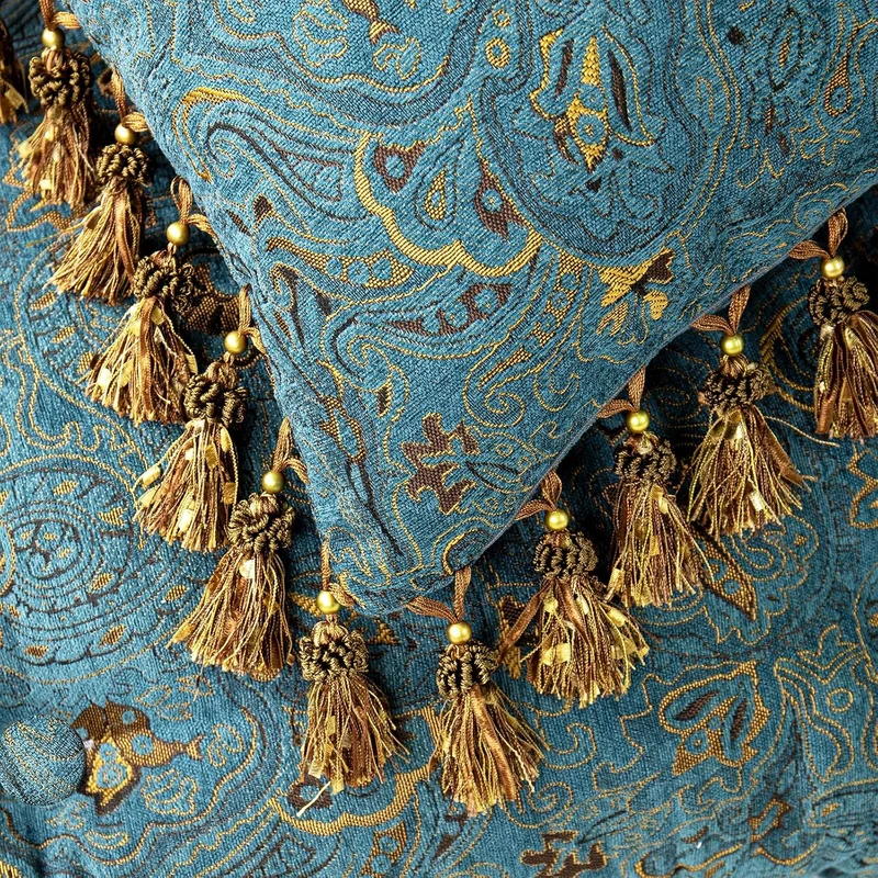 Europäisches Luxus-Kopfteilkissen, Klassisches Vintage-Dekokissen mit gesticktem Blumenmuster, Weich