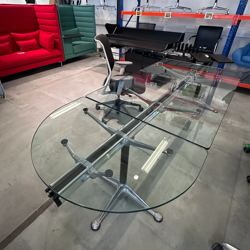 Herman Miller Schreibtischanlage Burdick