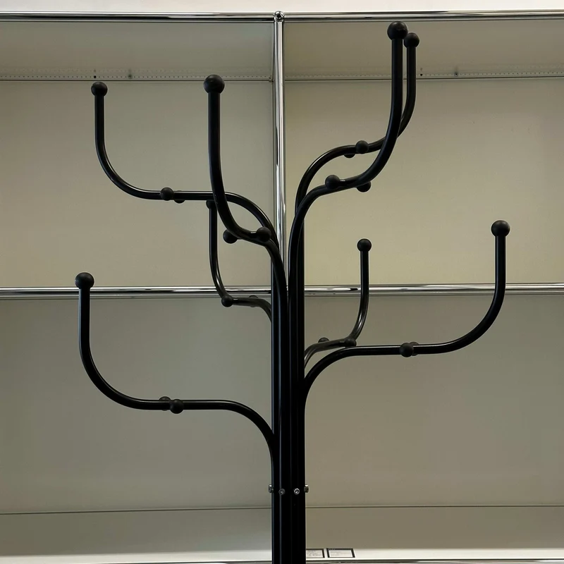Fritz Hansen Coat Tree schwarz