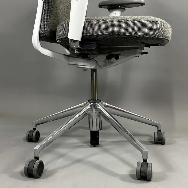 Vitra ID Soft grau