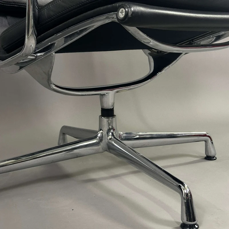 Vitra EA 216 Soft Pad Leder schwarz