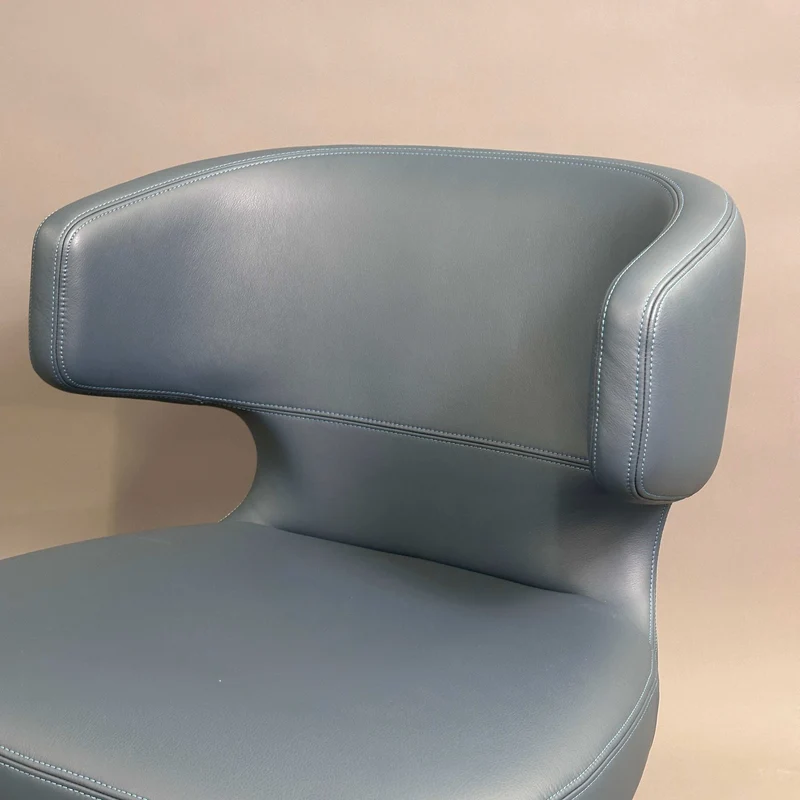 Vitra Petit Repos Sessel blau (Premiumleder)