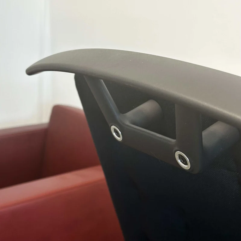 Vitra ID Trim schwarz/nachtblau