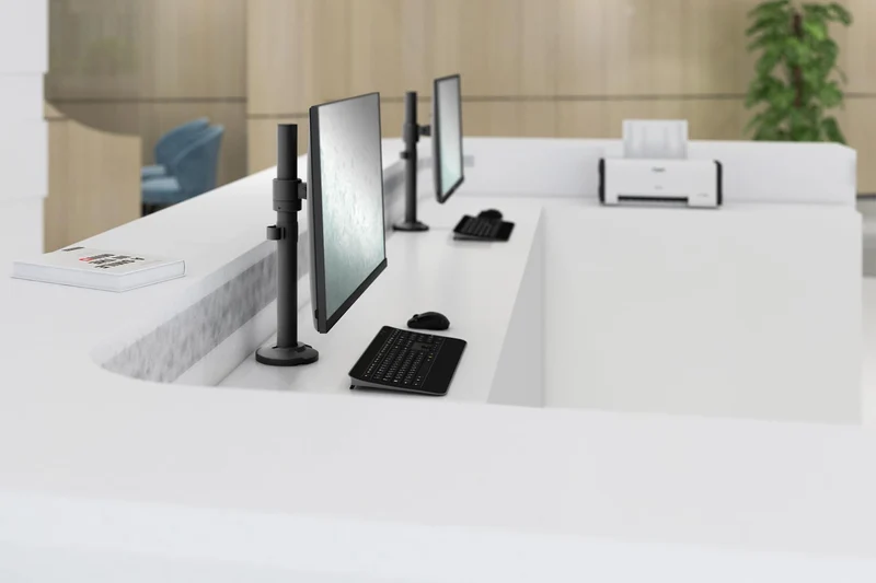 axisgo - DIGITUS Monitorhalterung - Tischklemme - 1 Monitor - Bis 32 Zoll - Bis 8 kg - VESA 75x75, 100x100 - Schwarz