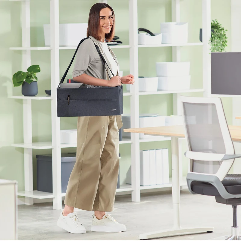 axisgo - Leitz Desk Sharing Arbeitstasche aus Stoff für hybrides und mobiles Arbeiten, Faltbare Laptop-Tasche & Aufbewahrungstasche für Büro & Laptop-Zubehör, Hot Desking Bag mit Tragegriffen, Grau, 64440089