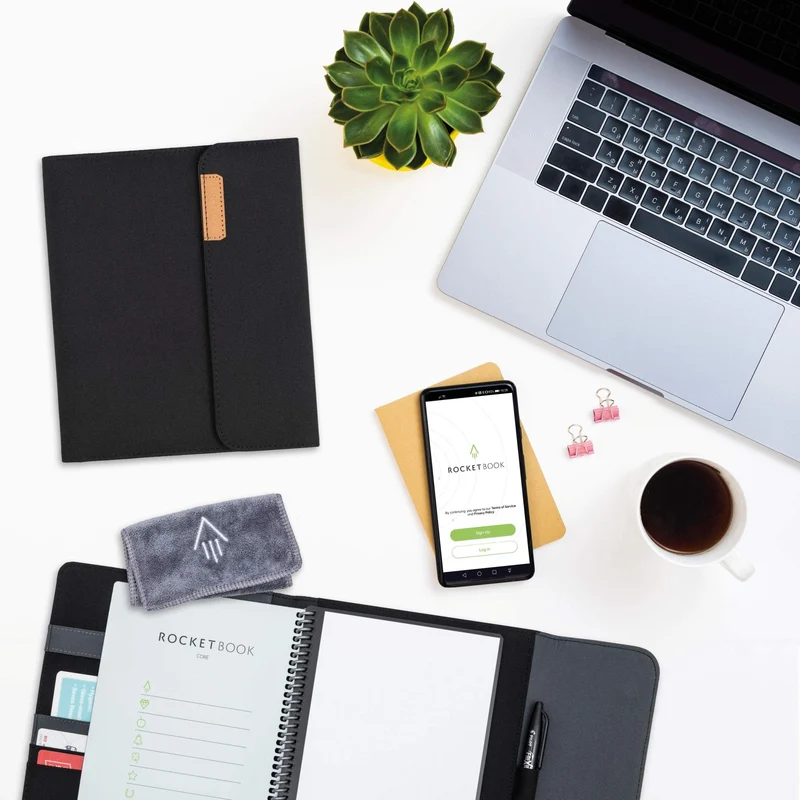 axisgo - Rocketbook Capsule 2.0 Folio Cover für Core und Fusion | 100% recycelbar, mit Stifthalter, magnetischem Verschluss und Innenstaufach | Schwarz, Executive A5 Größe 15.2 cm x 22.3 cm, 1 Stück