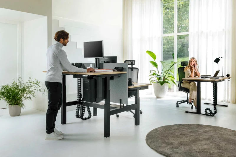 Yellow Dot · Duo – Doppelschreibtisch elektrisch höhenverstellbar