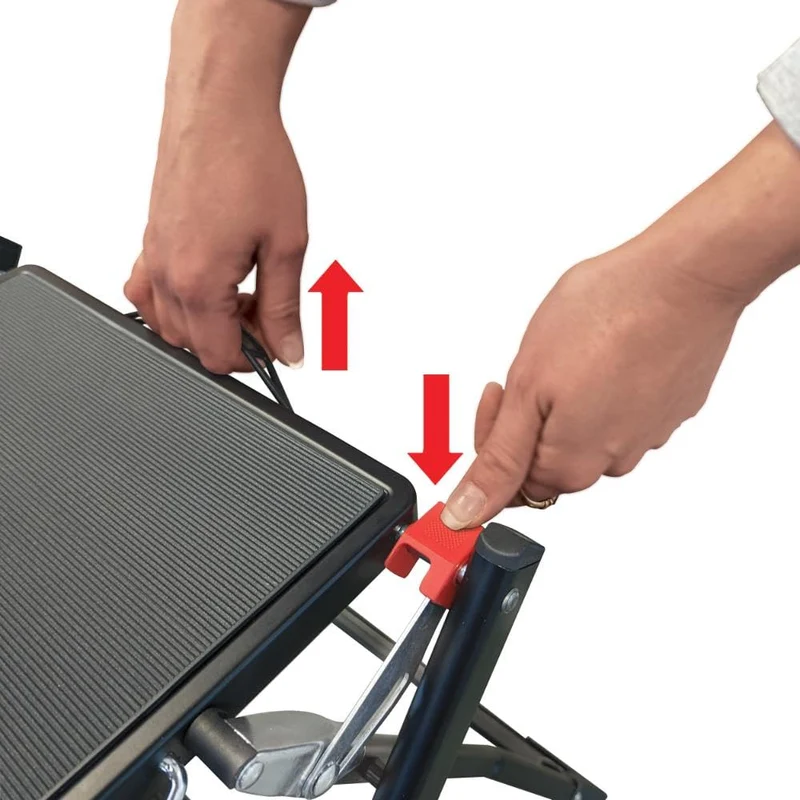 axisgo - MSV - Klapptritt mit 2 Stufen aus Stahl - Tragfähigkeit 150 kg - GS-Sicherheitsnorm - rutschfest und kompakt - Ideal für Zuhause, Küche, Büro und Heimwerken - Schwarz