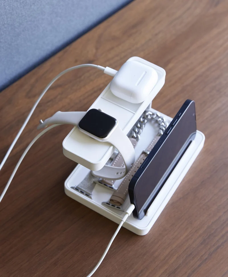 axisgo - Yamazaki 1871 TOWER Smartphone & Device Charging Stand, white, Steel/ABS Resin/Silicone, 16 x 11.6 x 10 cm