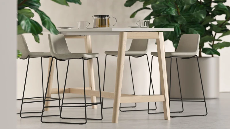 Nova Wood Hochtisch von Narbutas