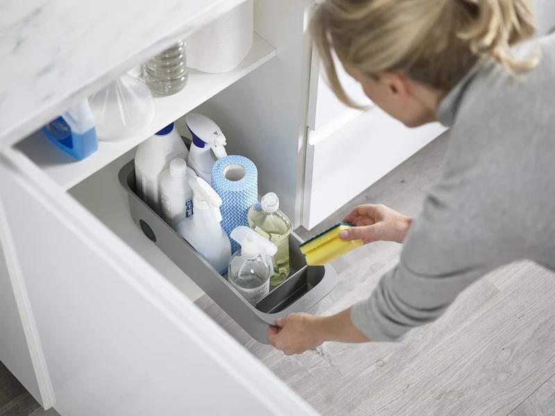 axisgo - Joseph Joseph CupboardStore Leicht zugänglicher Aufbewahrungswagen auf Rädern, unter der Spüle - Grau