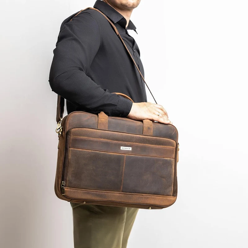 Hörner Umhängetasche München - Herren - Laptop Tasche 16 Zoll - Arbeitstasche Herren Aus Braunem Led