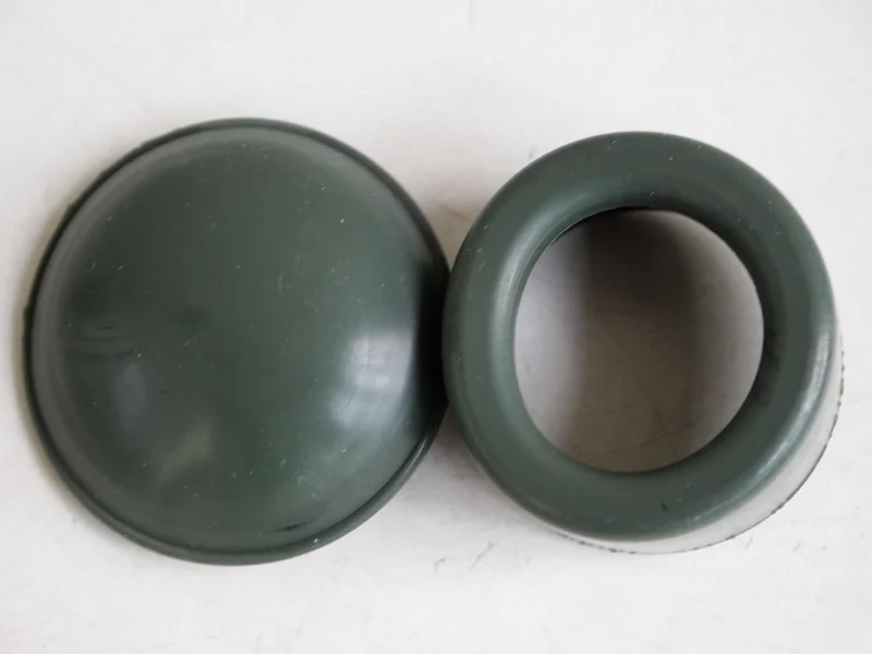 Generisch 1x Objektiv Gummi Schutzkappe für das BW 8x30 Fernglas Fero D16