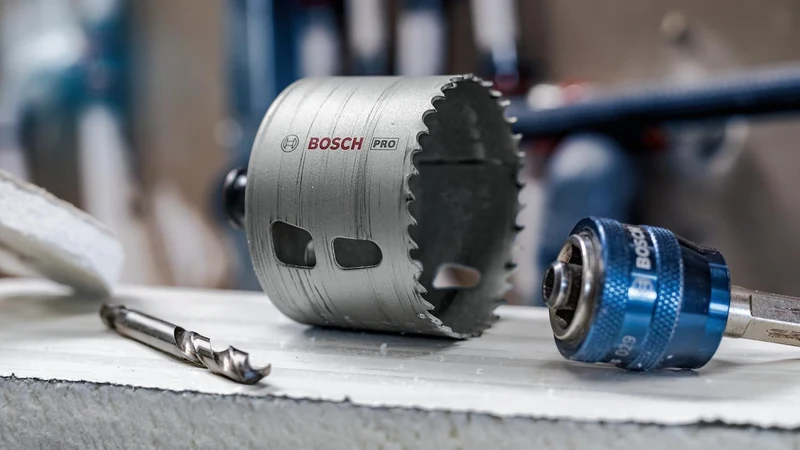 Bosch 11x PRO Multi Material Power Change Plus Lochsäge-Set – L-Boxx (für Weichholz, Trockenbauwand,