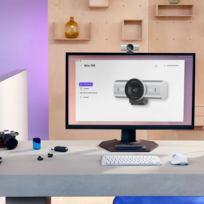 Logitech MX Brio Ultra HD 4K Collaboration and Streaming Webcam, 1080p at 60 FPS, Dual Noise Reducin