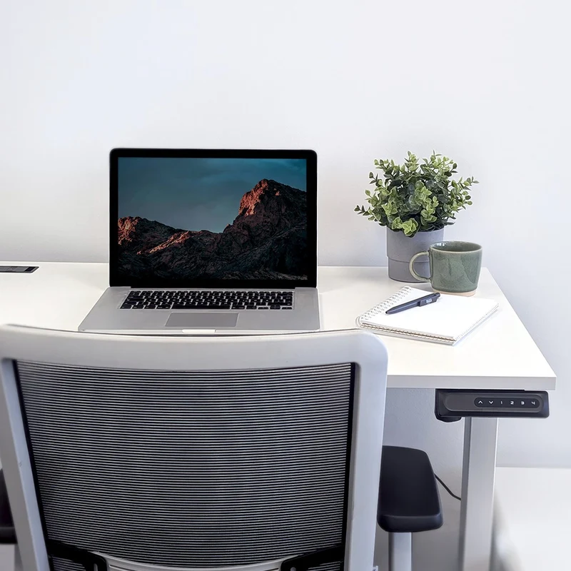Desk Lite - Höhenverstellbarer Schreibtisch