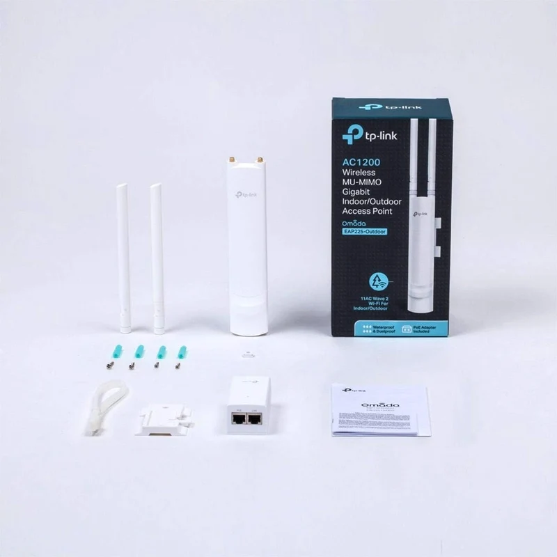 TP-Link EAP225 Outdoor AC1200 Gigabit WLAN Access Point Für Garten, weiss & OC200 Omada Hybrid PoE C