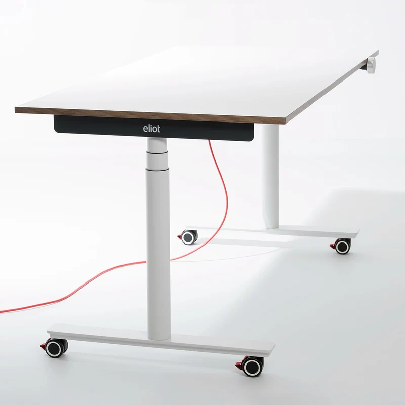 Rollen Set mit roter Bremse für Eliot Modelle bis 09/2021