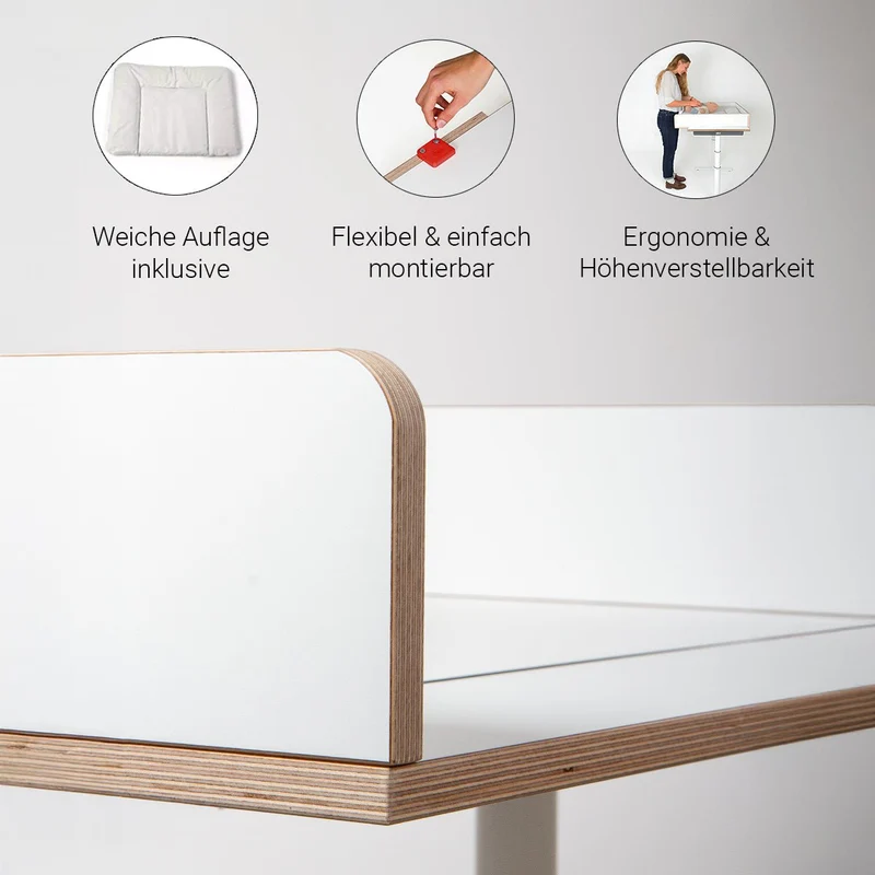 Höhenverstellbarer Wickeltisch