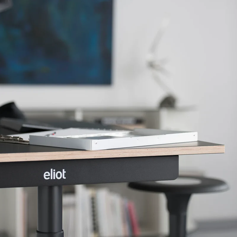 Eliot Original Black - mit Tischplatte Multiplex Fenix Nero