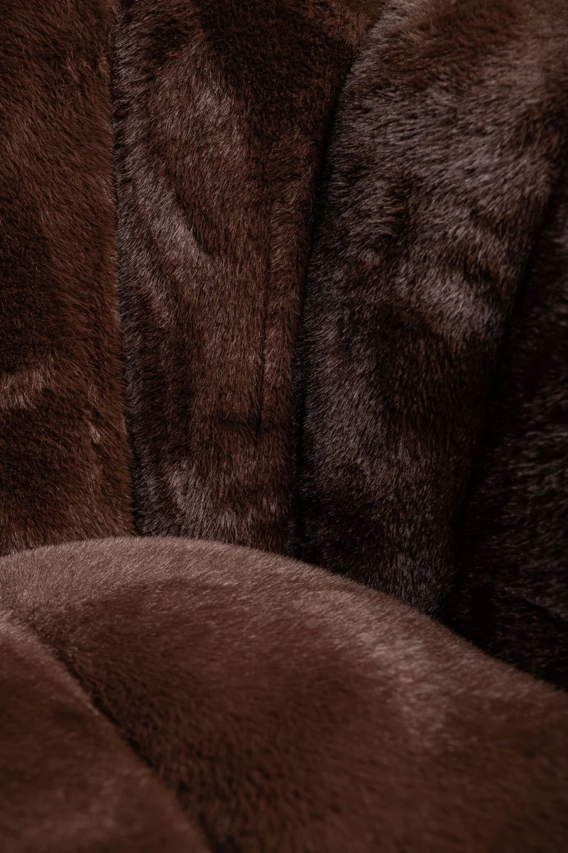Sessel Furia Dark Brown – Zeitloser Komfort