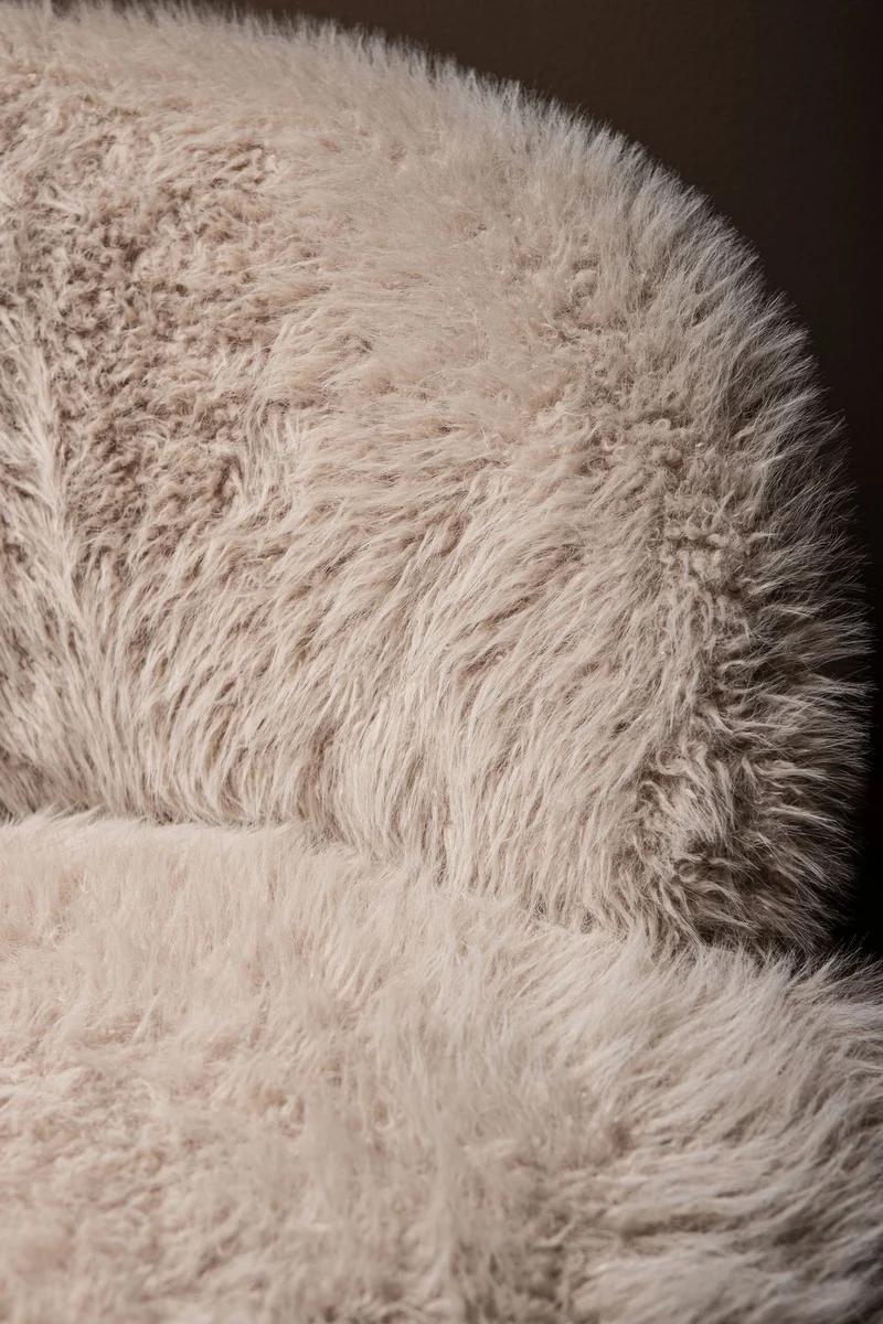 Sessel Franklyn Beige – Weicher Hair-Bezug & edle Form