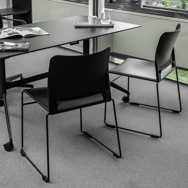 Schalenstuhl (Design) – Kunststoffschale stapelbar