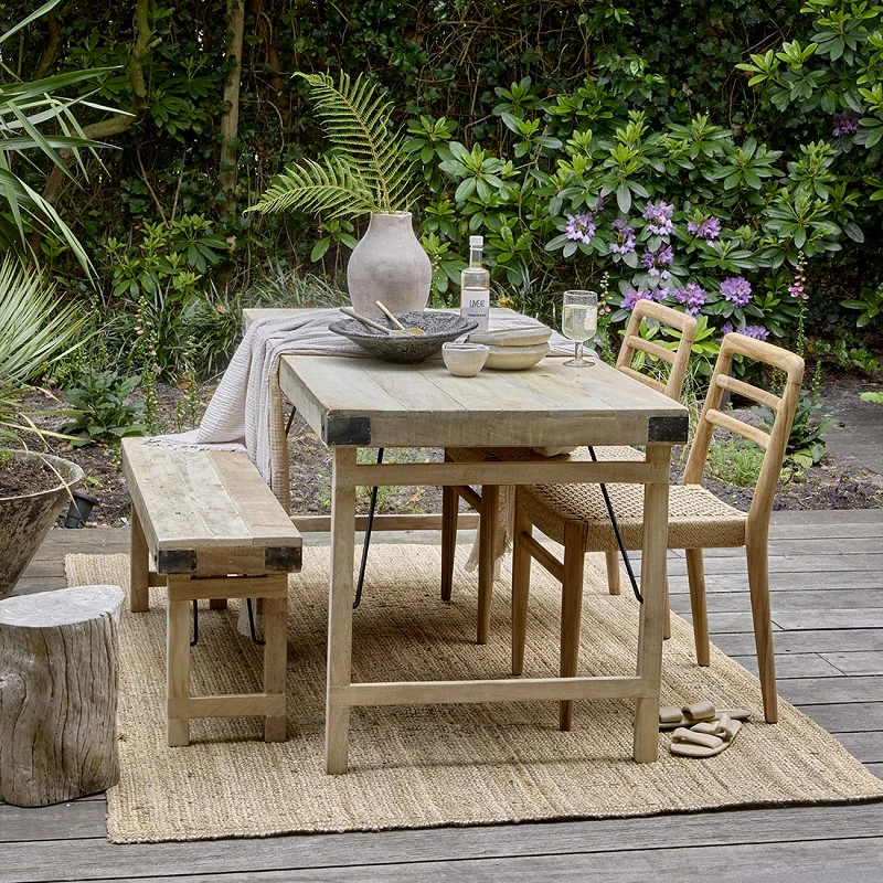 Klappbarer Esstisch Altholz mit Limewash-Finish