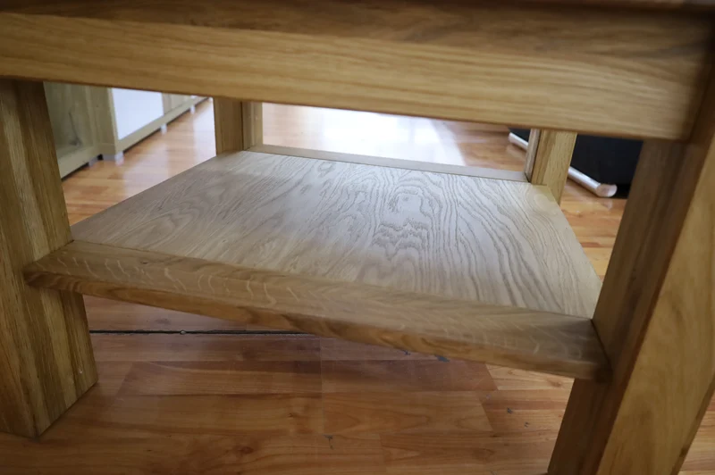 Couchtisch + Massiv Holz Eiche + zusätzliche Ablage