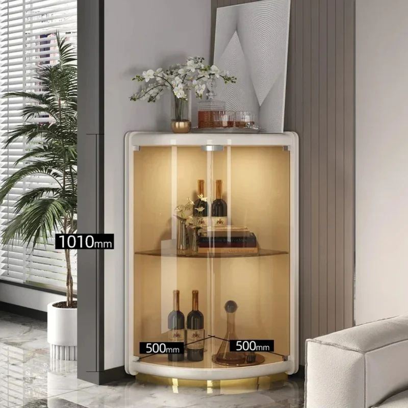 Cremefarbener Eckweinschrank für das Wohnzimmer™ | Eleganter Vitrinenschrank für Raumecken