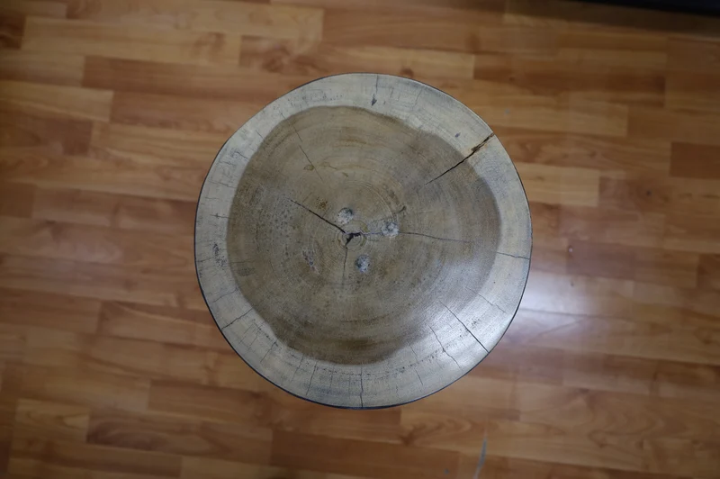 Beistelltisch Baumstamm + Massivholz + Echt Holz + EINZELSTÜCK