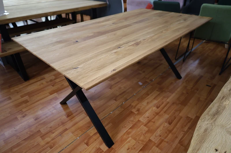 Esstisch Tisch+ Massivholz Eiche+ Schweizer Kante 200x100cm
