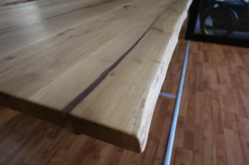 Esstisch Tisch +Massivholz Eiche VOLL 4cm +Baumkante +Epoxidharz