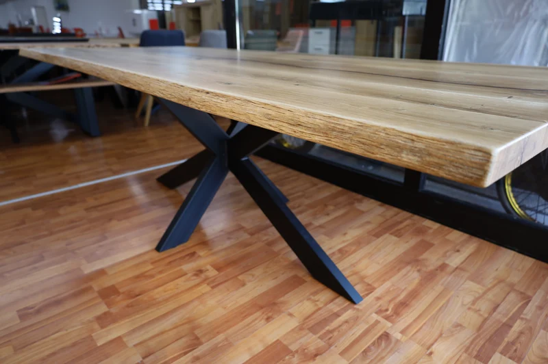 Esstisch Tisch +Massivholz Eiche VOLL 4cm +Baumkante +Epoxidharz